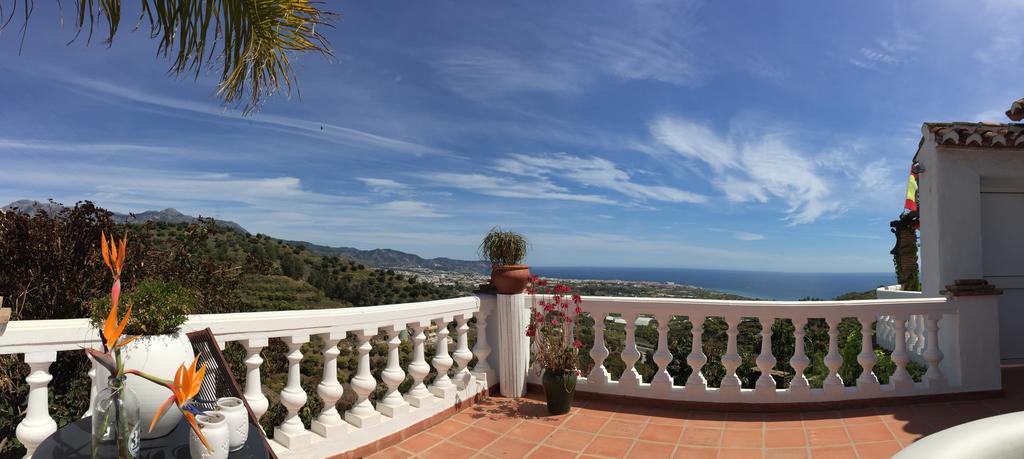 La Casa Del Burro Bed & Breakfast Nerja Exterior photo